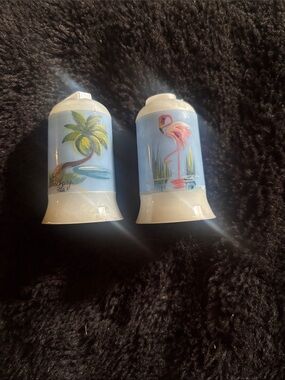 St Petersburg Hand Painted Flamingo/Palm  plastic Salt and Pepper Shakers - Blue